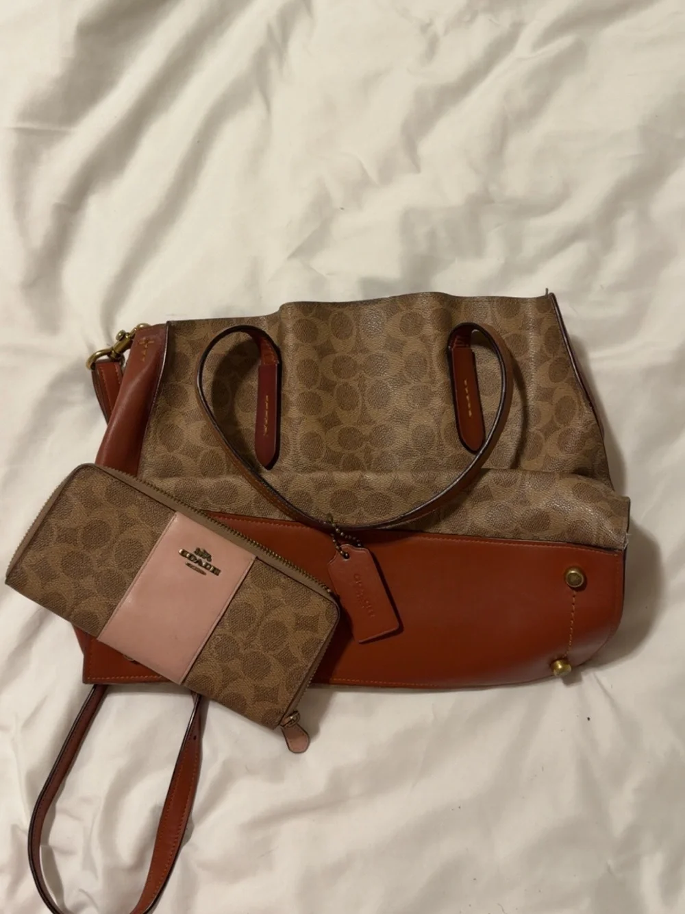 Coach authentic tote